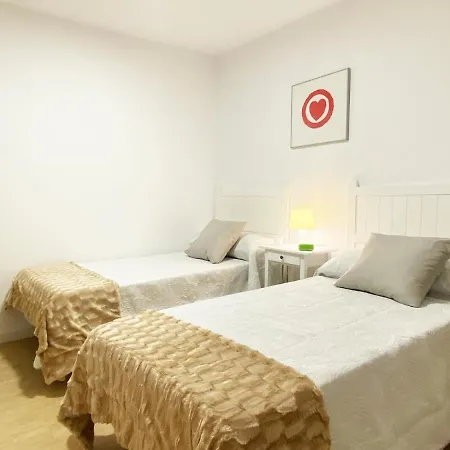 Cathedral Con Balcon Apartment Cadiz